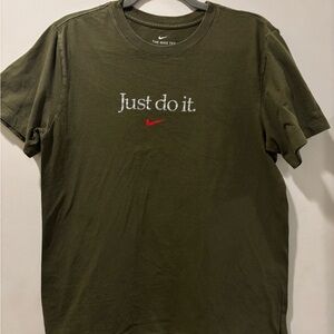 Nike Men's Dark Green T-shirt